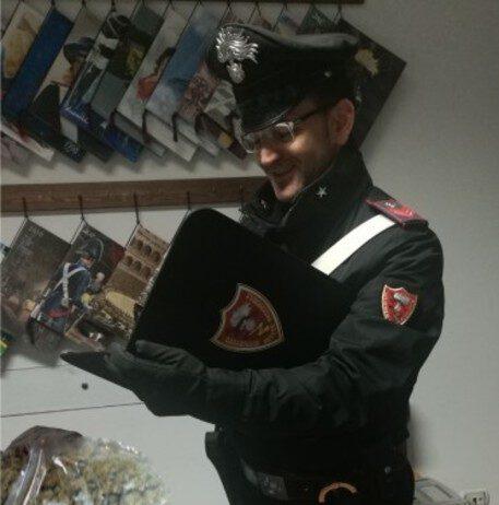 Spaccio di droga, arrestati due giovani