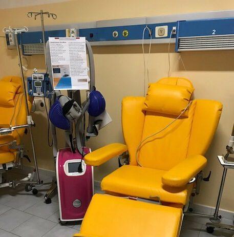 Tumori, cuffia speciale per evitare caduta capelli