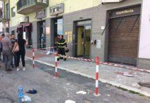 Crolla balcone, 5 feriti