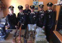 Sequestrati fucili, una pistola e oltre due kg di marijuana