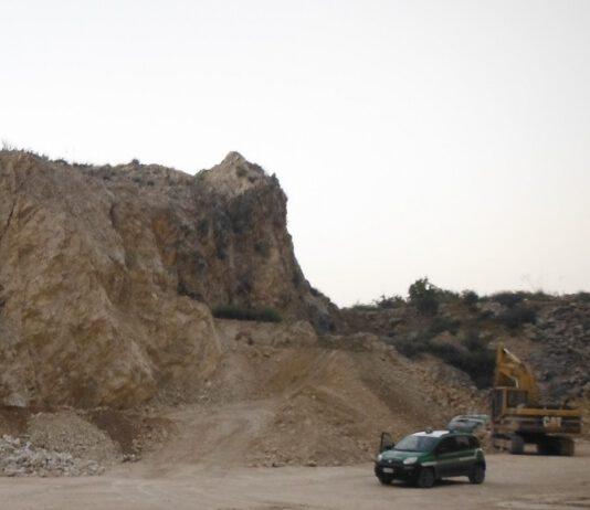 Cava dentro Parco Nazionale d’Aspromonte, deferito 69enne