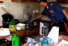 Abbandona e rinchiude moglie malata in casa tra escrementi e senza acqua