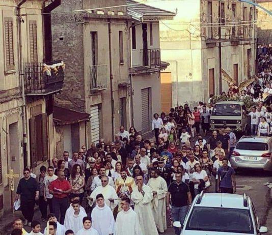 Da Monte Sant’Angelo a Varapodio l’effigie di San Michele