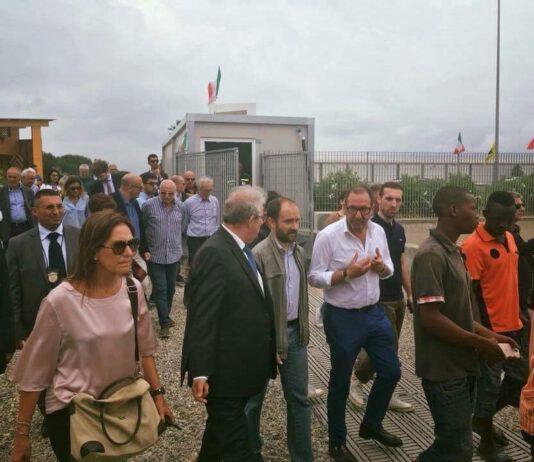 Condoglianze al centro-sinistra, che in Calabria come in Italia, si sveglia solamente quando sente odore di immigrato.