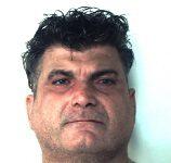 Coltivava canapa sul terrazzo, arrestato 47enne