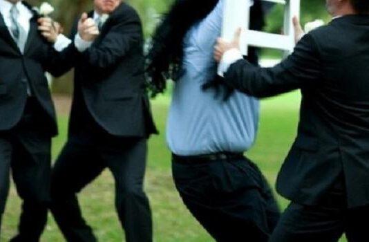 Sposo scappa con soldi delle buste. Scoppia rissa al ristorante