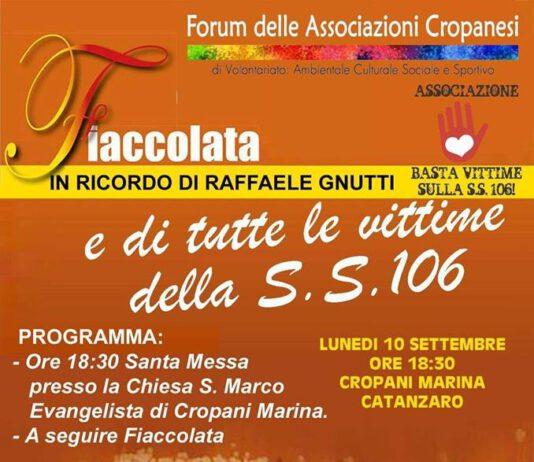 Una fiaccolata in ricordo delle vittime della Ss 106