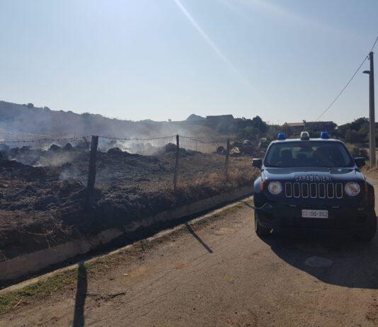 Mette fuoco a terreno vicini, arrestato evade la sera stessa dai domiciliari