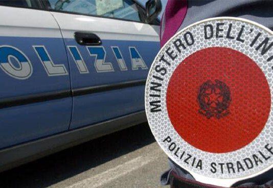 Donna tenta suicidio su ponte Allaro, salvata da Polizia