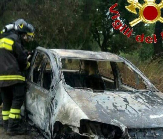 Uomo ucciso e bruciato a Nicotera, due arresti