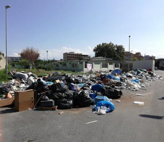 Gioia Tauro- Spazzatura, Città futura sottolinea le criticità e boccia l’esternalizzazione