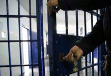 Calabria: detenuto aggredisce agente penitenziario