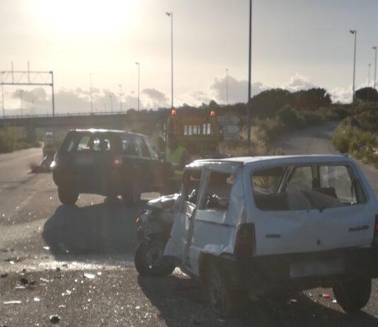 Gravissimo incidente sulla superstrada, ferito un ragazzo
