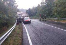 Scontro tra auto, un morto e due feriti tra cui un bimbo