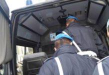 Detenuto aggredisce agenti scorta