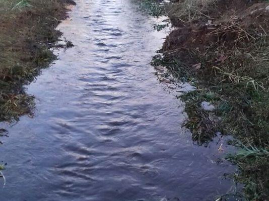 Città futura Gioia Tauro: Ancora liquido nero inquinante e maleodorante nel budello