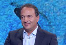 Lectio magistralis di Lucano in una scuola reggina ma alle domande del cronista scatta la censura