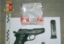 Marocchino armato su autobus, arrestato