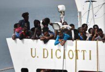 Migranti nave “Diciotti” chiedono risarcimento all’Italia