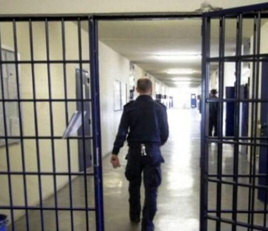 Agente aggredito nel carcere di Catanzaro