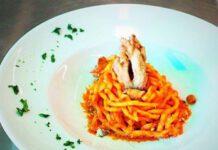 Le Ricette di Susanna- Spaghettoni con sarde alla siciliana uva passa e pistacchio