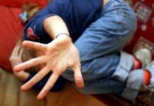 Calabria, abusa della figlia 13enne della compagna, arrestato 68enne