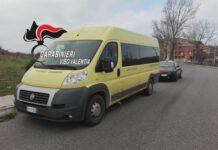 Fermato scuolabus, viaggiava senza assicurazione