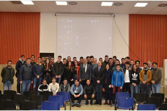 Innovativo corso didattico per gli studenti del Severi di Gioia Tauro, il drone e le nuove opportunità per il geometra