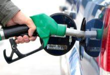 Aumenti benzina in tutta Italia, Codacons denuncia: “I listini dei carburanti schizzeranno alle stelle”