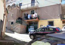 Donna uccisa a coltellate in Calabria, confessa il marito