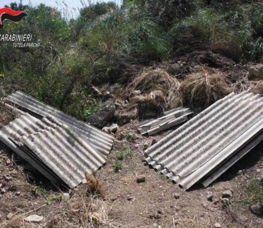 Scaricavano pannelli di amianto nel Parco Nazionale di Aspromonte, tre persone deferite
