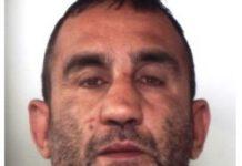 Uccide il padre per difendere mamma e nonna. Torna libera la 19enne Deborah