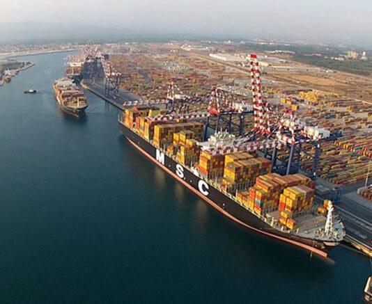 Porto di Gioia Tauro, in arrivo 6 nuove gru di banchina