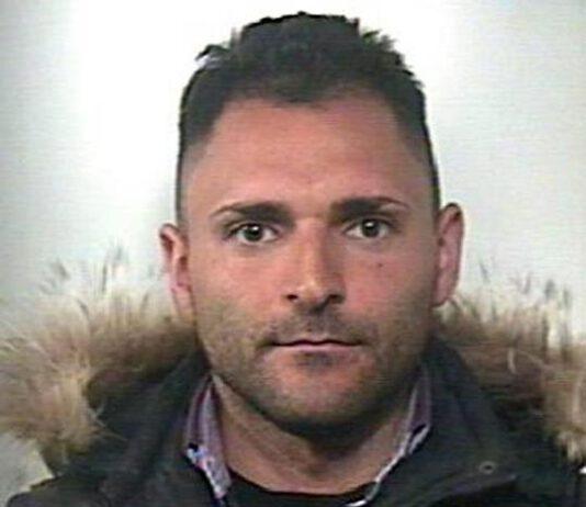 Processo a Francesco Olivieri, imputato minaccia Pm e tenta di estrarre pistola ad agente