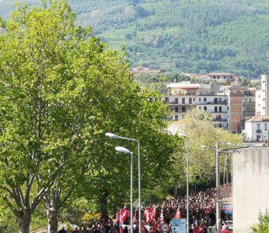 Palmi, migliaia di persone alla manifestazione per un sanità migliore