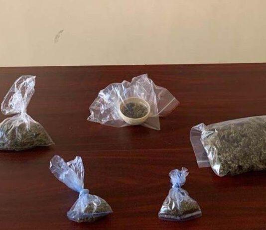 Fermato in auto con droga, arrestato 27enne