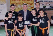 Rosarno- Il Consigliere Regionale Arruzzolo Premia i Ragazzi della Scuola di Arti Marziali A.S.D. FITNESS CLUB