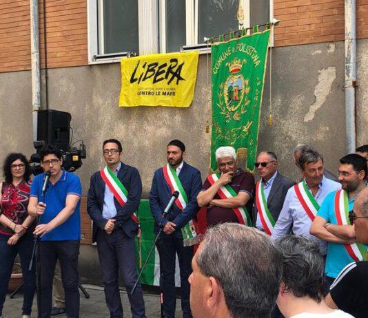 Sit-in di protesta contro chiusura reparti Ospedale Polistena