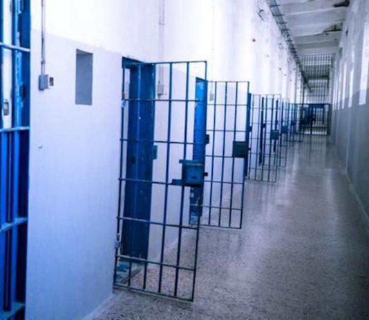 Uccise la fidanzata, si impicca in carcere