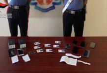 Arrestati latitante e fiancheggiatore, sorpresi in una villa a Siderno