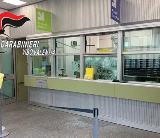 Tentata rapina ufficio postale, malviventi fuggono ma senza bottino