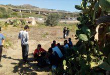 Barca a vela con migranti arrivata su spiaggia Roccella Jonica