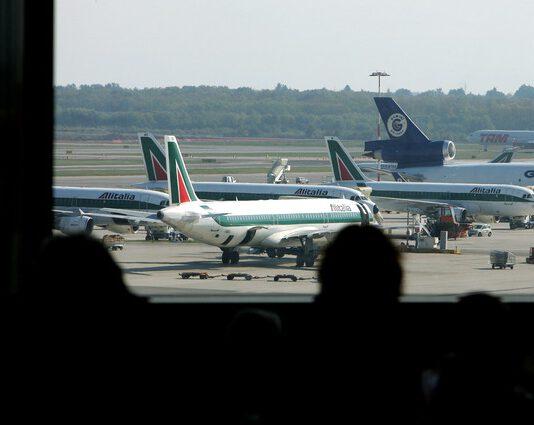 ‘Ndrangheta: politica e affari nel Varesotto, 34 arresti. Cosche puntavano a Malpensa