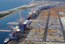 Incendio in una nave al Porto di Gioia Tauro