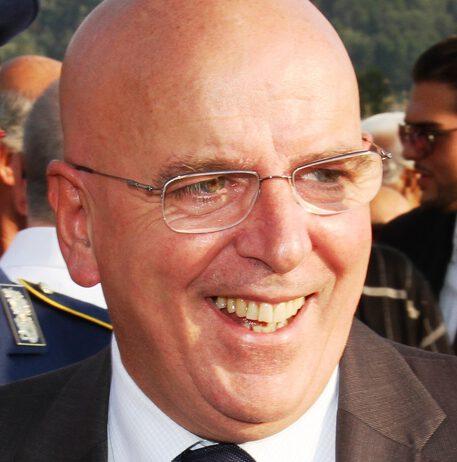 Oliverio: La mia vita improntata a rigore morale non può essere oggetto di calunnie e menzogne”