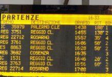 Ritardi di ore sulla linea Cosenza – Reggio Calabria. La rabbia dei pendolari