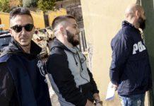 Ragazzo 24enne ucciso, due giovani fermati