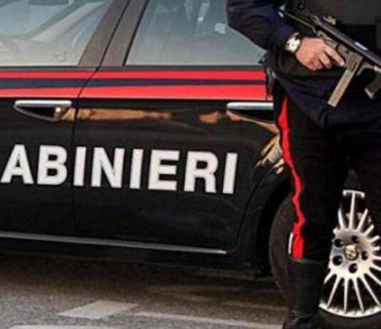 Derubava anziane, arrestato 33enne