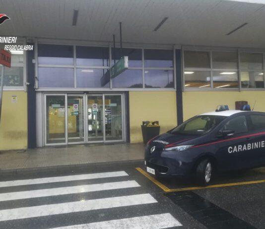 Calabria: 92enne agli arresti domiciliari tenta la fuga a Parigi, arrestato