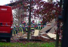 Esplode edificio, tre pompieri morti. Ipotesi dolo